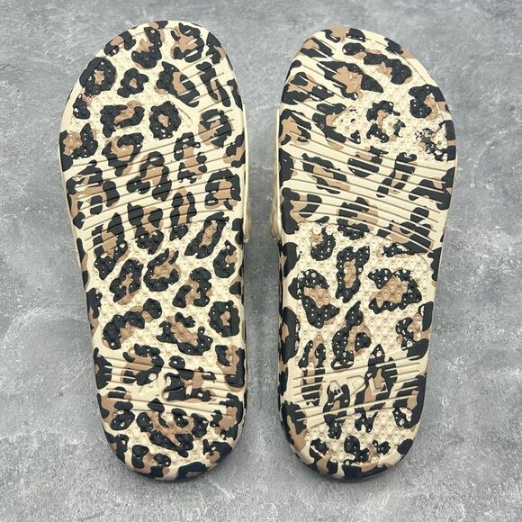APL Athletic Propulsion Labs Lusso Leopard Slides Size 7 - Picture 8 of 13